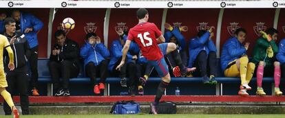 Un instante del amistoso entre Osasuna y Eibar durante el parón liguero.