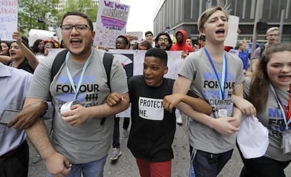 Estudantes durante a marcha na cidade de Houston.