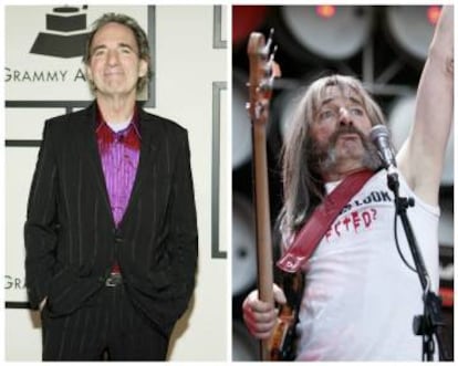 A la izquierda, Harry Shearer en una edición de los premios Grammy. A la derecha en su papel de bajista de Spinal Tap.