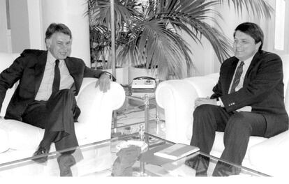 Entrevista que mantuvieron Felipe González y el ex vicepresidente de Nicaragua, Sergio Ramirez, en el Palacio de la Moncloa, en 1995.