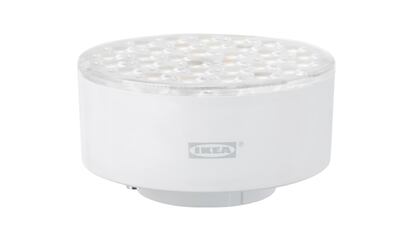 ikea iluminación, ikea luces armarios, iluminación integrada ikea, compra online ikea, iluminación LED sensor armario, ikea luz armario pilas, iluminación para armarios ikea