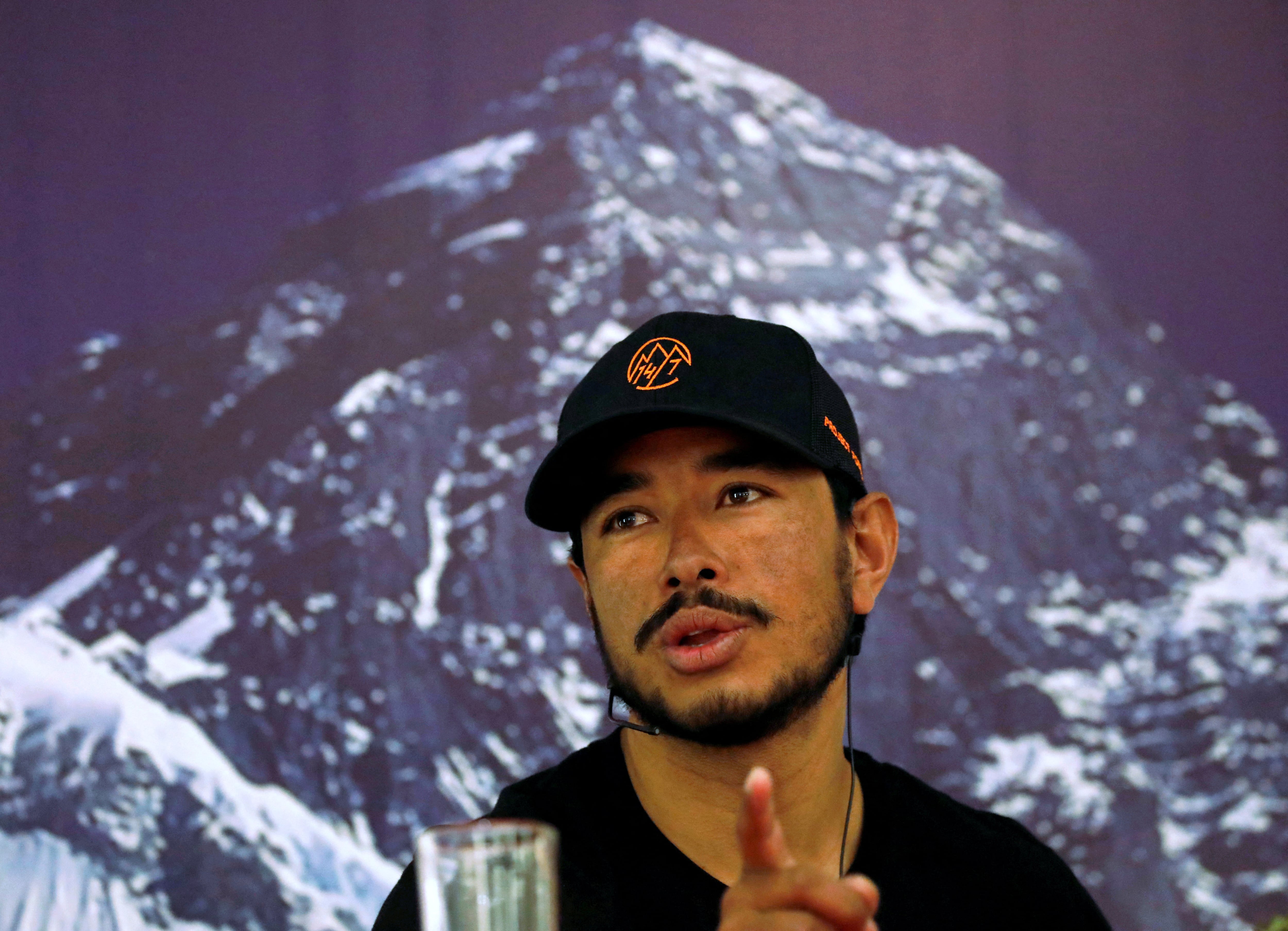 Nirmal Purja desaparece junto a nueve alpinistas más en el Broad Peak
