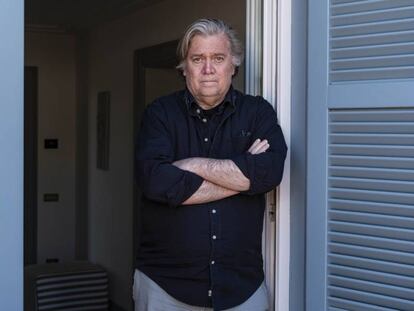 Steve Bannon, no quarto de seu hotel em Roma neste domingo