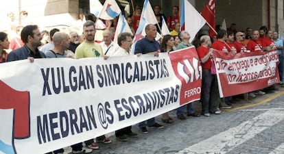 Protestas de la CIG delante del juzgado