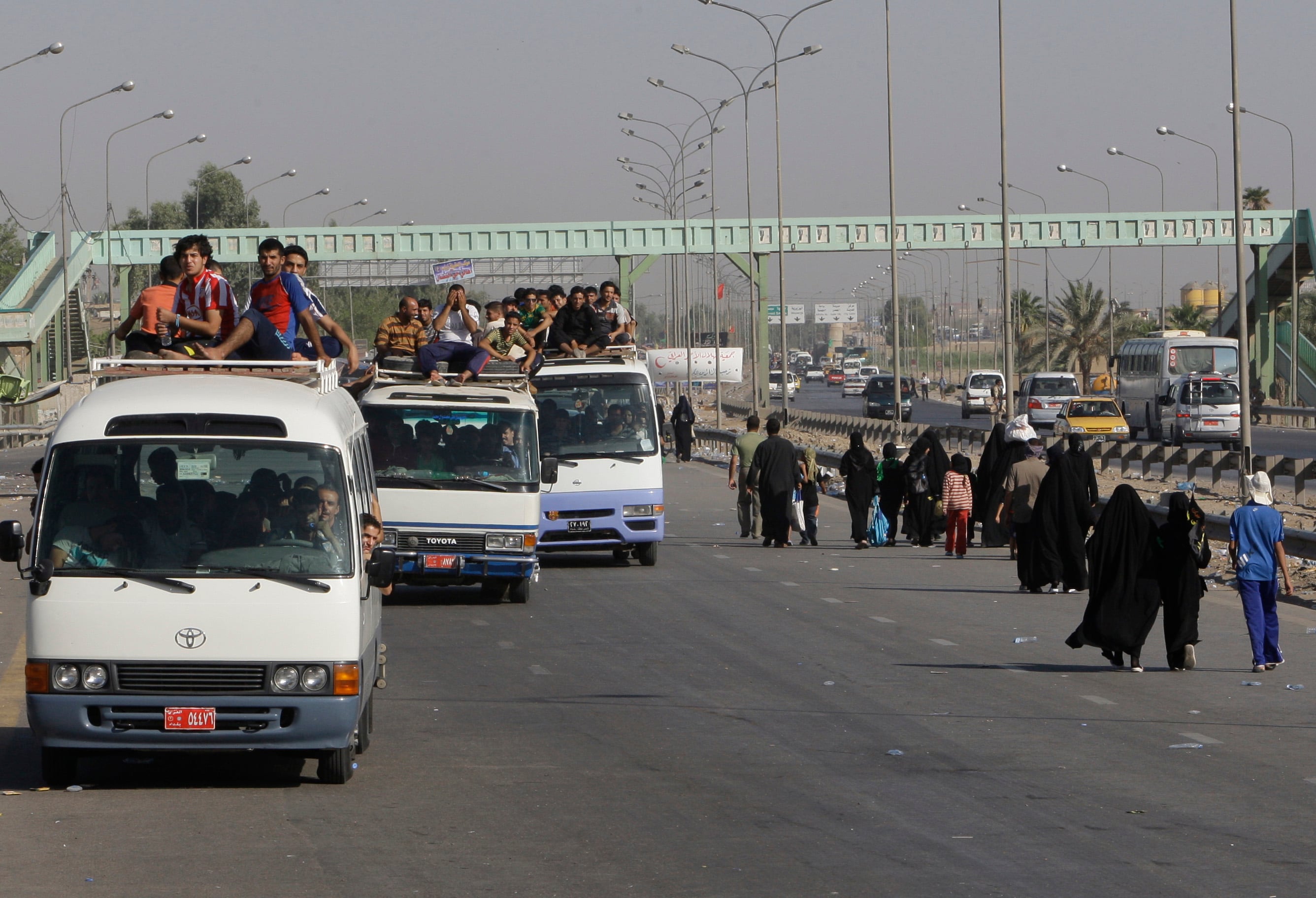 Al menos 21 muertos y 19 heridos al chocar un camión y un autobús de peregrinos en Irak