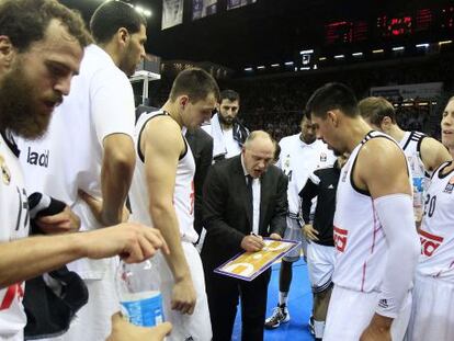 Laso, durante un tiempo muerto ante el Efes