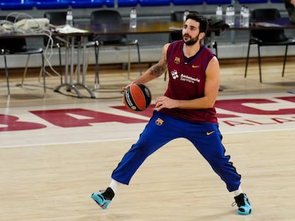 El base Ricky Rubio en su primer entrenamiento con el FC Barcelona.