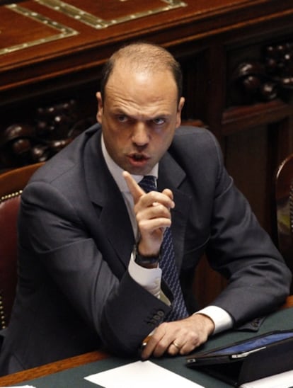 El ministro de Justicia italiano, Angelino Alfano, en la cámara baja del Parlamento en una sesión de ayer.