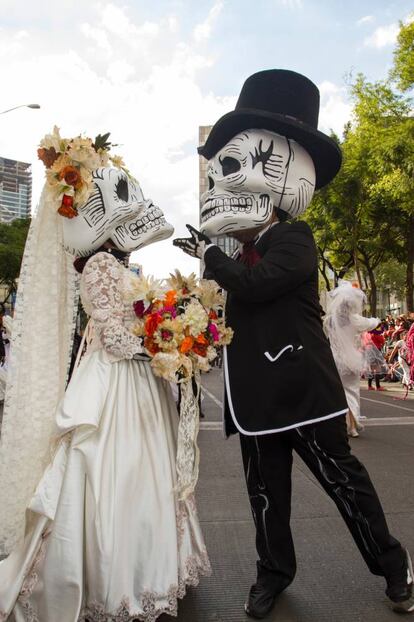 Celebración del Día de los Muertos en México City (México).