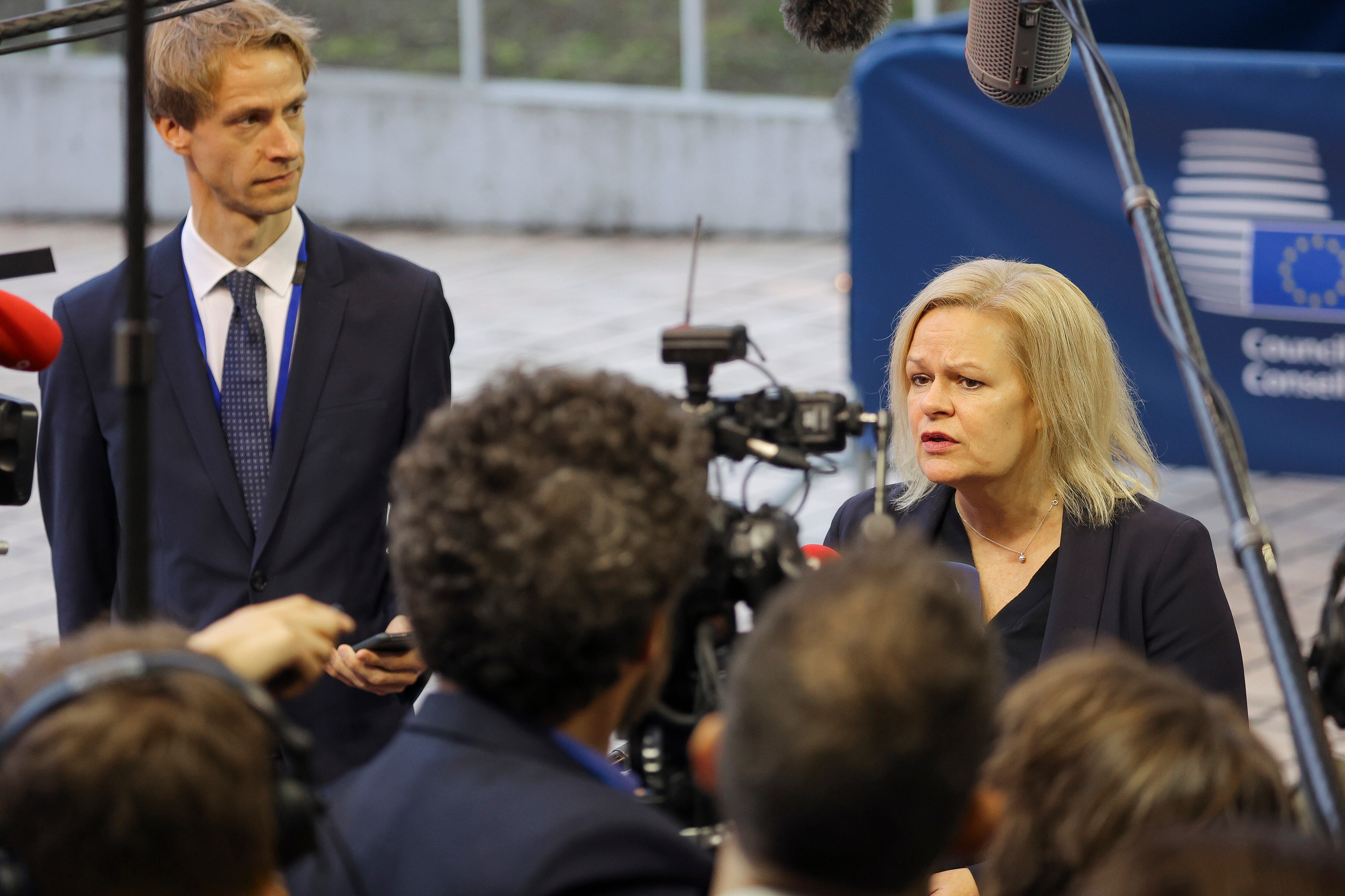 La ministra del Interior alemana, Nancy Faeser, antes de participar en el consejo celebrado este jueves en Luxemburgo.  