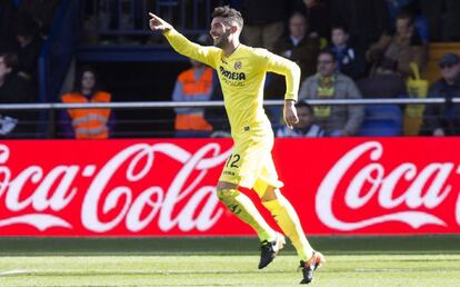 Álvaro celebra su gol ante el Granada.
