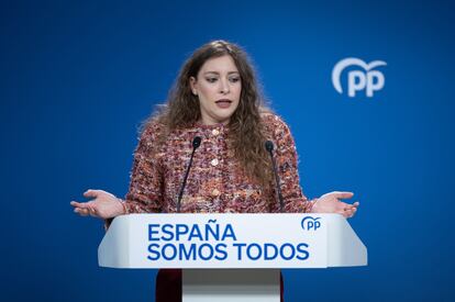 Ester Muñoz, este jueves durante su comparecencia en la sede del PP.