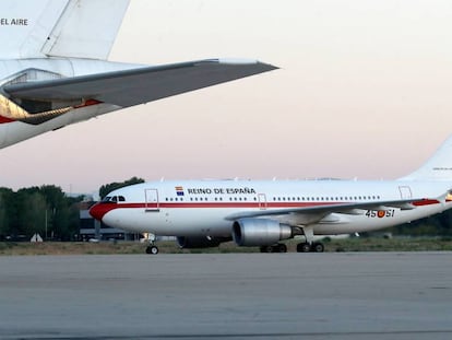 Los dos aviones de traslado de autoridades A310 del Ej&eacute;rcito del Aire en la base de Torrej&oacute;n de Ardoz (Madrid).