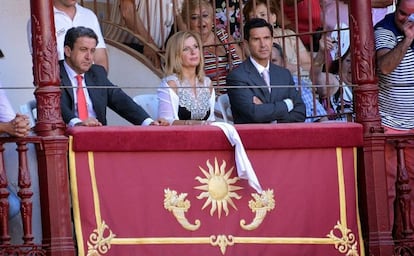 Ana María Romero, en el palco presidencial de la plaza de Málaga.