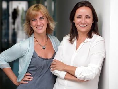 Gemma Nierga, a la izquierda, y Pepa Bueno, en la sede de la cadena SER.