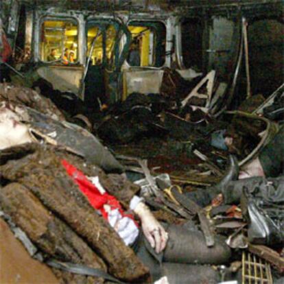 Imagen del interior del vagón donde se ha producido la explosión.