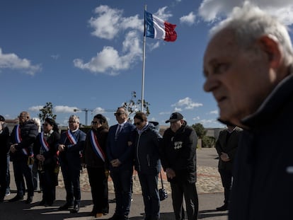 Homenaje en el cementerio de Perpiñán a las víctimas de la matanza, en 1962, de la calle de Isly de Argel