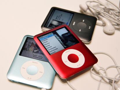 Los iPod Nano fueron lanzados por Apple en septiembre de 2007.