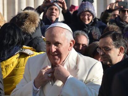 El papa Francisco, durante la audiencia general del 18 de diciembre de 2013, en el Vaticano.