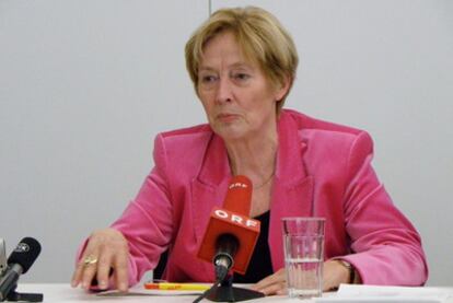 Christine Bergmann preside la conferencia alemana que reúne a Gobierno, Iglesia y víctimas de abusos.