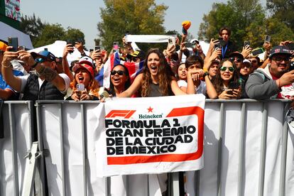 La afición mexicana en el Autódromo Hermanos Rodríguez, durante el fin de semana del Gran Premio de México.