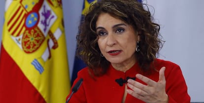 La ministra de Hacienda y portavoz del Gobierno, María Jesús Montero, en rueda de prensa tras reunión del Consejo de ministros, hoy en el Palacio de la Moncloa.