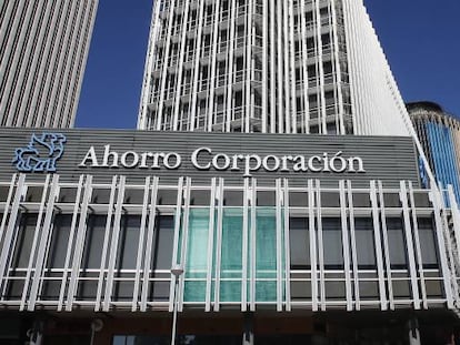 Sede de Ahorro Corporación en el Paseo de la Castellana de Madrid. 