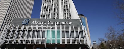 Sede de Ahorro Corporación en el Paseo de la Castellana de Madrid. 