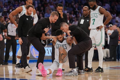 Jayson Tatum, lesionado en el partido de este lunes.