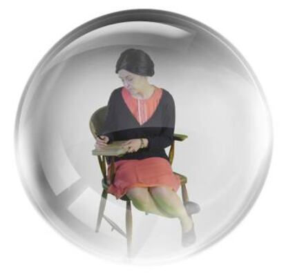 Icono de la App 'Al viento', con Adela como protagonista.
