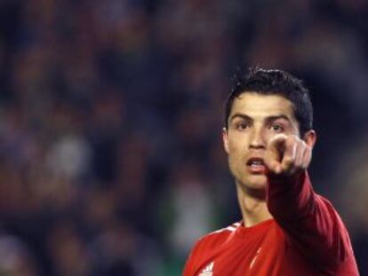 Cristiano Ronaldo, durante el partido contra el Betis.