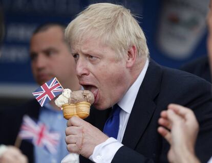 Boris Johnson, el sábado, en un acto electoral en la Isla de Barry (Reino Unido).