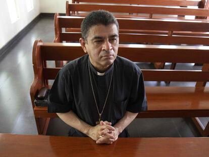 El obispo Rolando Álvarez, en Managua, en mayo de este año.