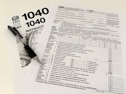An Internal Revenue Service 2023 1040 tax form and instructions are shown on Jan. 26, 2024 in New York.