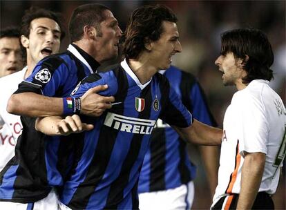 Materazzi,  Ibrahimovic y  Ayala se encaran