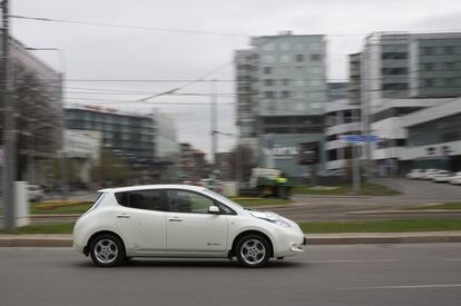 En 2015 ya no hubo subvenciones. Ese año sólo se registraron 35 coches eléctricos para pasajeros, una caída considerable en comparación con los pujantes años en los que existían ayudas públicas. Ese año, en toda la Unión Europea se registraron unos 59.160.