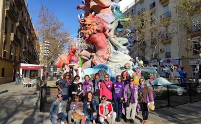 El jurado feminista ante la falla Exposición-Micer Mascó, una de las nueve de la Sección de Especial.