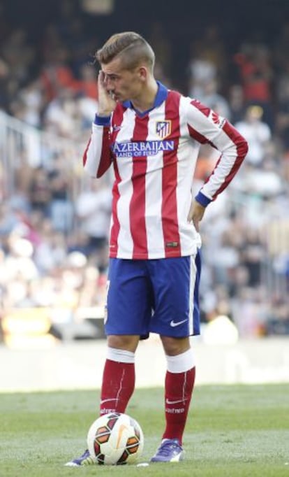 Griezmann, antes de sacar una falta.