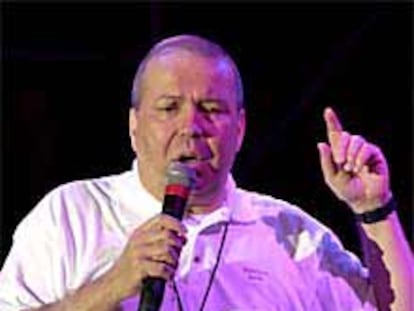 Frank Sinatra Jr., durante su actuación en San Sebastián.