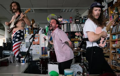 El grupo britnico Idles durante su explosiva actuacin en Tiny Desk.