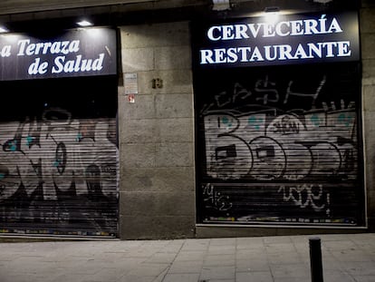 Un restaurante cerrado en Madrid para respetar las restricciones de la Comunidad.