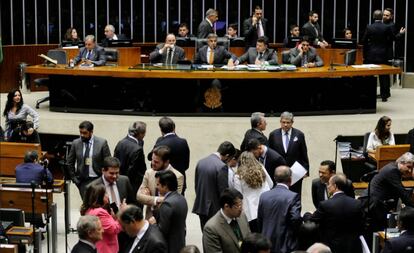 Sessão para eleger o novo presidente da Câmara.