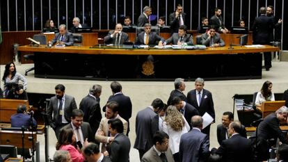 Sessão para eleger o novo presidente da Câmara.