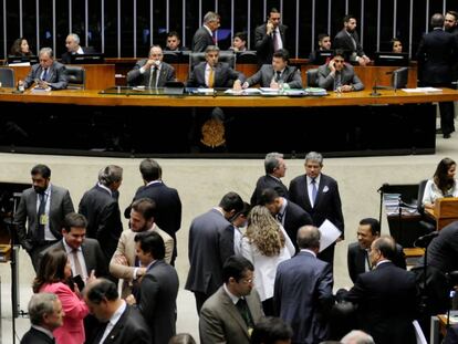 Sessão para eleger o novo presidente da Câmara.