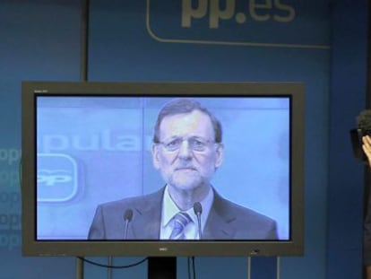 El presidente del Gobierno, Mariano Rajoy, el pasado 2 de febrero, cuando se comprometió a publicar su renta, en un discurso televisado a la cúpula del PP.