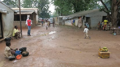 Campo de desplazados de Mukassa, Bangui, República Centroafricana. En junio de 2016, vivían aquí más de 1.700 personas que huyeron de la violencia en diciembre de 2013