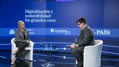 Carme Artigas, secretaria de Estado de Digitalización e Inteligencia Artificial del Gobierno de España, en conversación con Ricardo de Querol, subdirector de EL PAÍS.