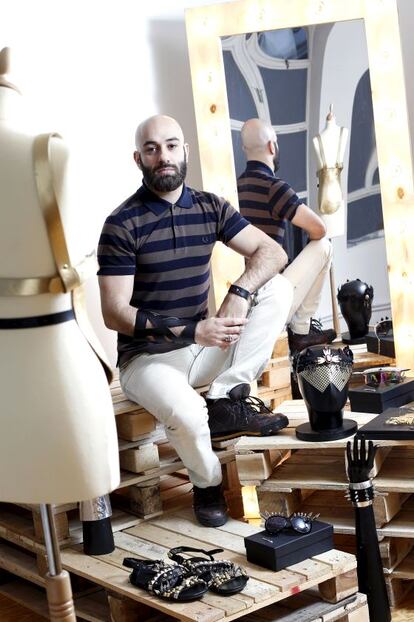 Assad Awad, dise&ntilde;ador de complementos. 