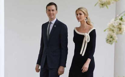 Jared Kushner e Ivanka Trump el 24 de abril en la Casa Blanca, en Washington (EE UU).