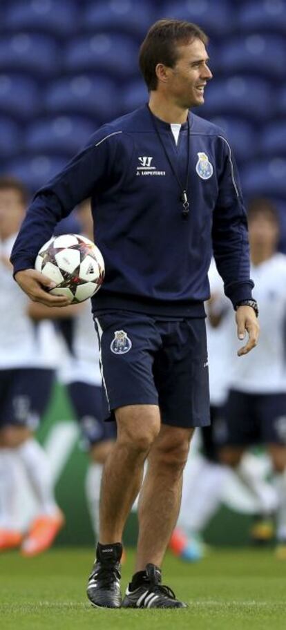 Lopetegui, durante un entrenamiento del Oporto.